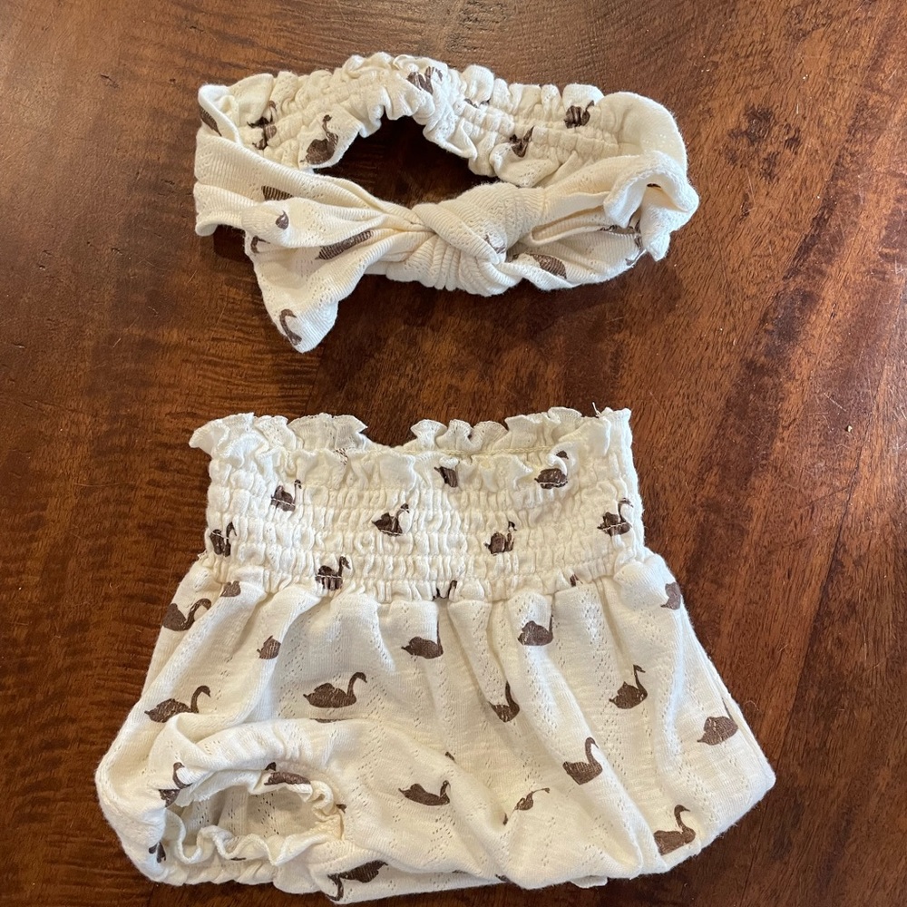 Kate Quinn High Waisted Swan Bloomer